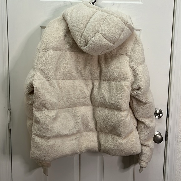 NWOT PUMA X Big Sean Puffer Jacket With Hoodie Birch Beige Men’s Large F… - Picture 4 of 15